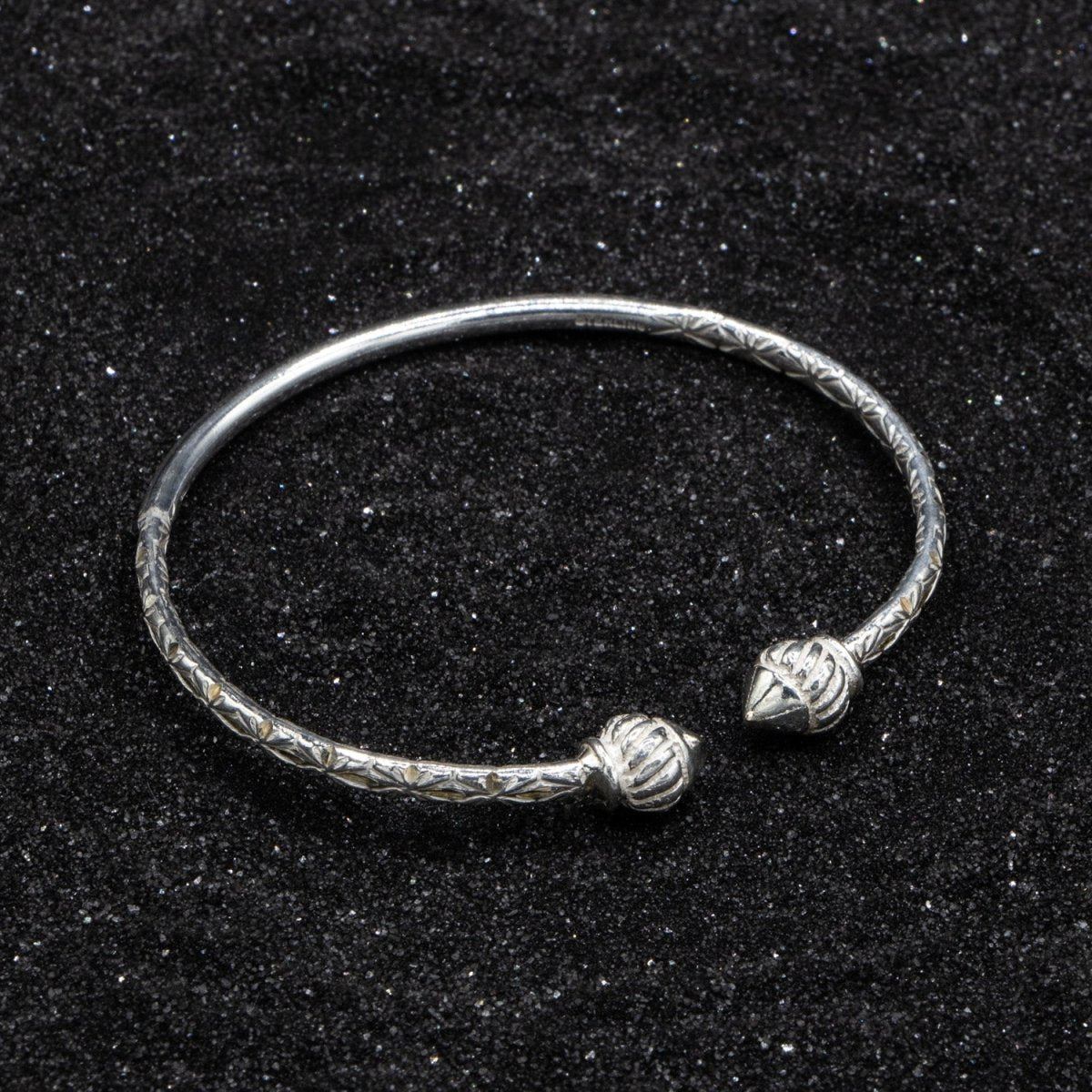 110 Taj Mahal Caribbijou West Indian Bangle - Sterling Silver