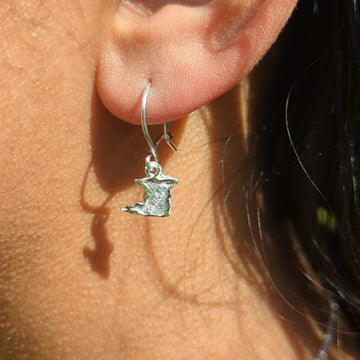 Small Trinidad Map Hanging Short Earring by Caribbijou - Earring - Caribbijou Island Jewellery