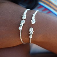 Extra Light Bangle with Seahorse and Calypso Pattern - Bangle - Caribbijou Island Jewellery