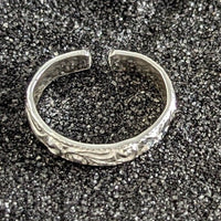 Grape Vine and Swirl Adjustable Toe Ring - Ring - Caribbijou Island Jewellery