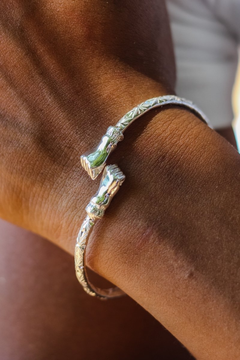 Heavy Fists Bangle with Calypso Pattern - Bangle - Caribbijou Island Jewellery