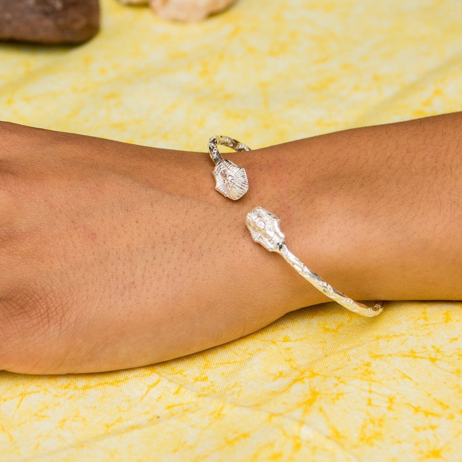 Light Bangle with Sphinx Diamante Pattern - Bangle - Caribbijou Island Jewellery