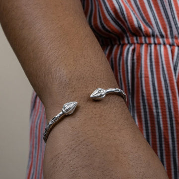 Medium Cocoa Pods Bangle with Diamante Pattern - Bangle - Caribbijou Island Jewellery